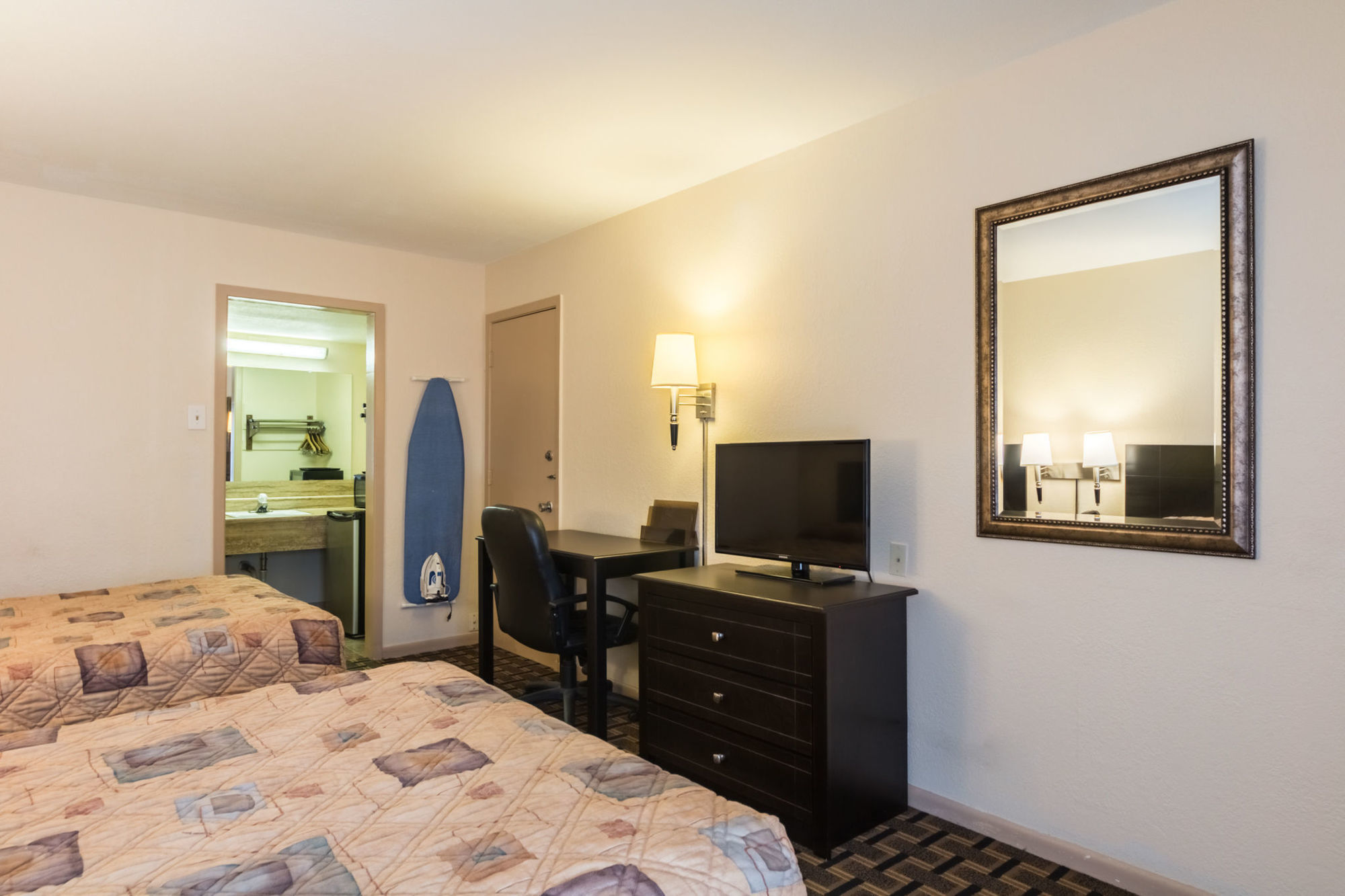 Rodeway Inn University Austin Bilik gambar