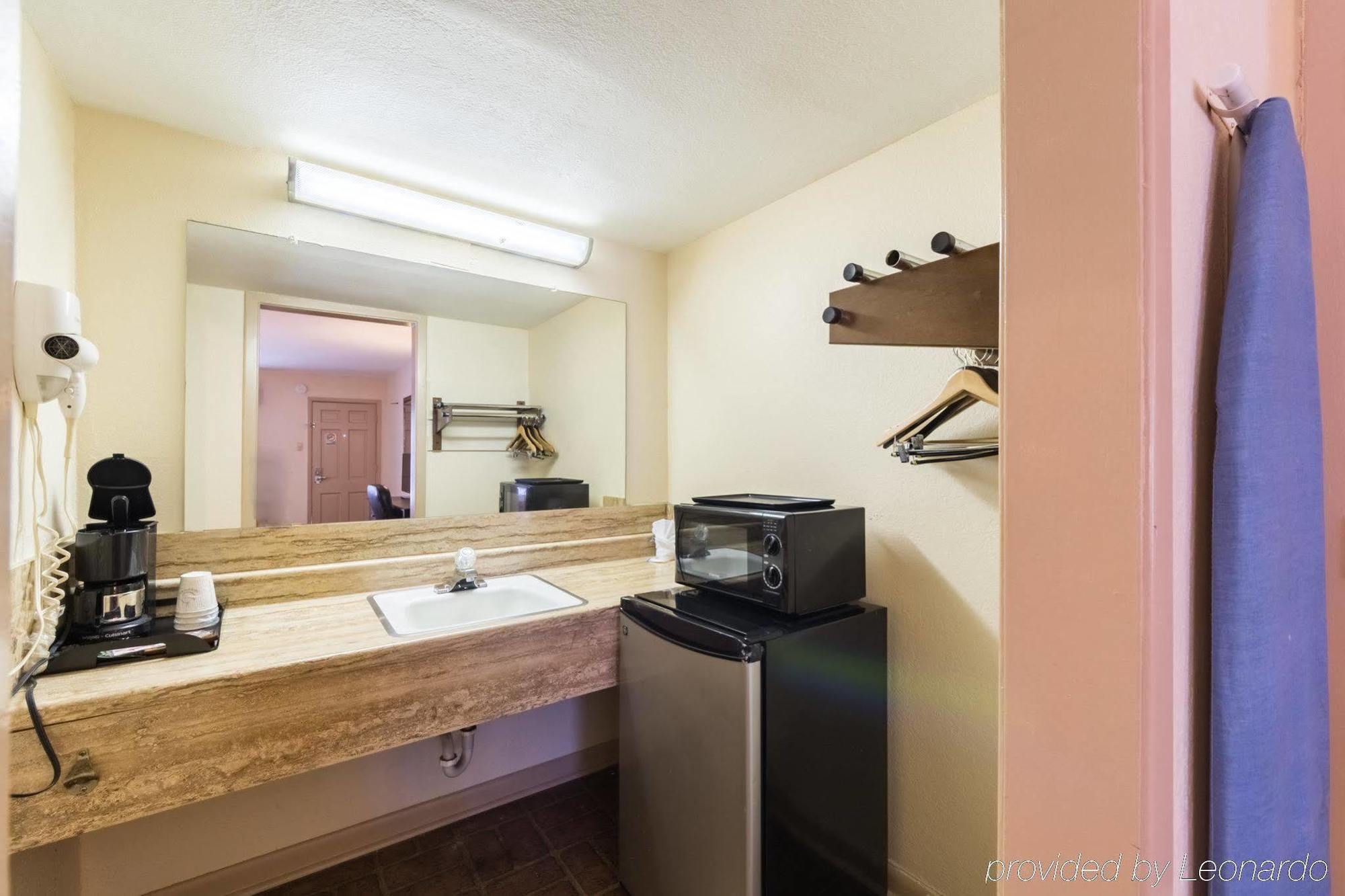 Rodeway Inn University Austin Luaran gambar